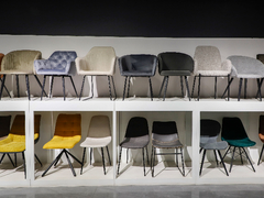 Chaise à manger rembourrée restaurant à jambes métalliques