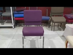 Chaises d'église en Bourgogne en fer et acier entrelacées