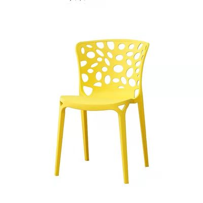acheter Capacité de chargement de 840pcs/40HQ Chaises de restaurant en plastique en PP complet avec couleurs OEM fabrication en ligne