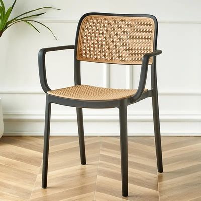 Accueil Chaises de salle à manger en plastique en rotin Chaises de salle à manger en plastique empilable